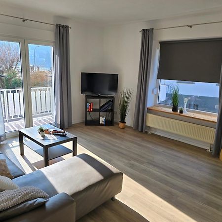 Ferienhaus Steigrhein Filsen Екстериор снимка