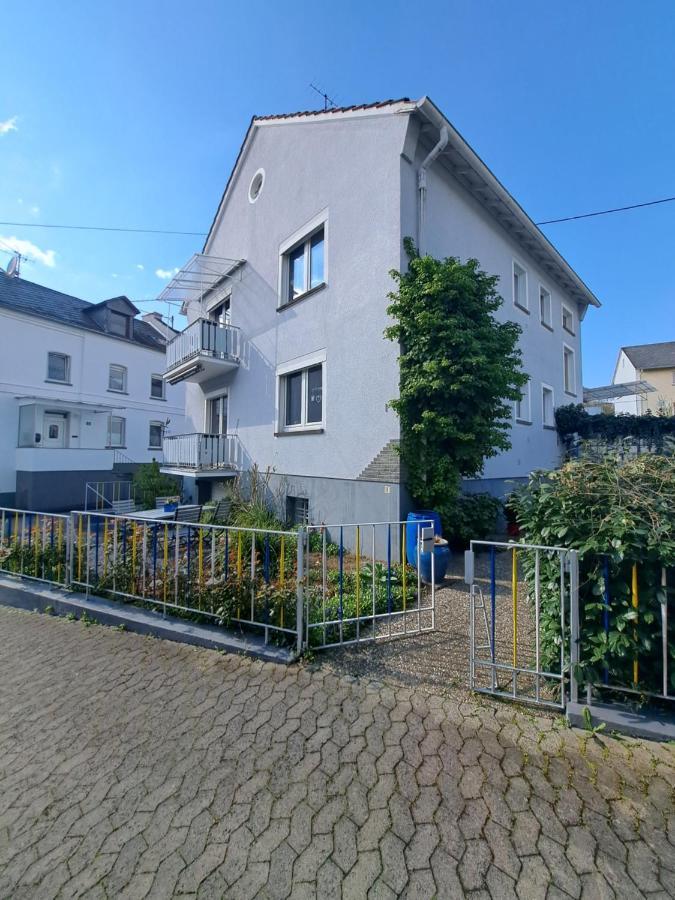 Ferienhaus Steigrhein Filsen Екстериор снимка