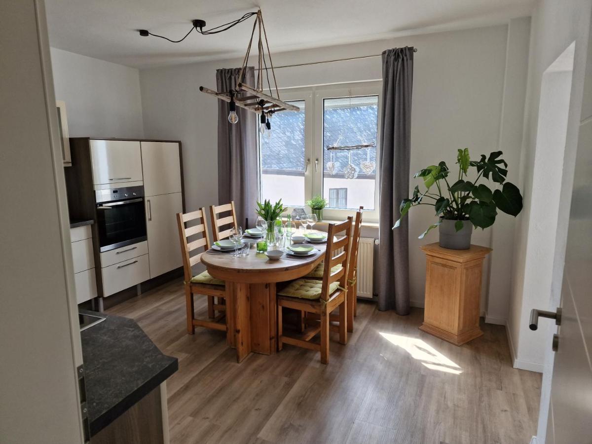 Ferienhaus Steigrhein Filsen Екстериор снимка
